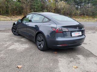 Tesla Model 3 foto 20