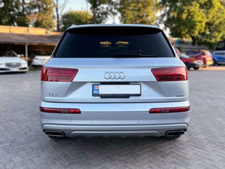 Audi Q7 foto 4