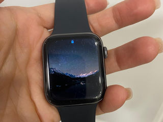 Apple watch SE 44 mm foto 2