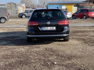 Volkswagen Passat foto 4