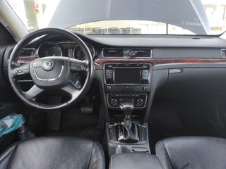 Skoda Superb foto 4