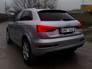 Audi Q3 foto 2