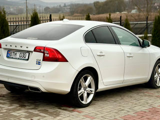 Volvo S60 foto 5