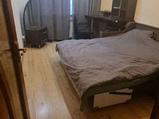 Apartament cu 3 camere, 70 m², Botanica, Chișinău foto 2