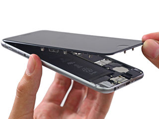 Înlocuirea ecranului pe iPhone: centrul nostru de service garantează o reparație de înaltă calitate! foto 1