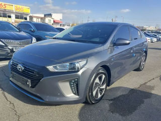 Hyundai IONIQ foto 1