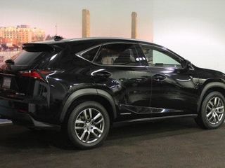 Lexus NX Series foto 3