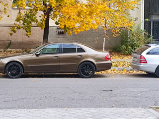 Mercedes E Class foto 6