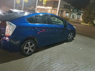 Toyota Prius foto 3