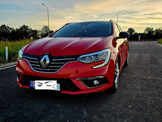 Renault Megane foto 1