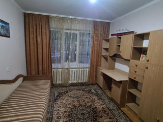 Apartament cu 3 camere, 72 m², Botanica, Chișinău