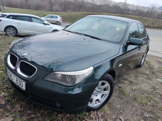 BMW 5 Series foto 3