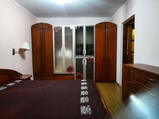 Apartament cu 4 camere, 90 m², Sculeni, Chișinău foto 5