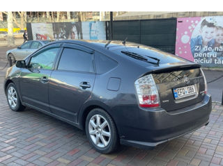 Toyota Prius foto 5