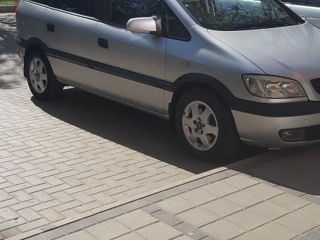 Opel Zafira foto 5