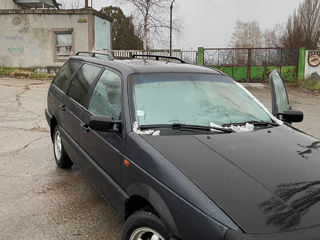 Volkswagen Passat foto 3