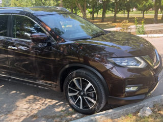 Nissan X-Trail foto 3