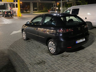 Seat Ibiza foto 1