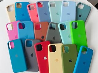 Силиконовый чехол для iPhone 12 / 12 Pro Silicone Case foto 1