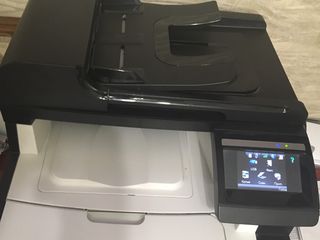 HP Color  " LaserJet Pro CM1415fnw color MFP " - multifunction printer  aproape nou foto 1