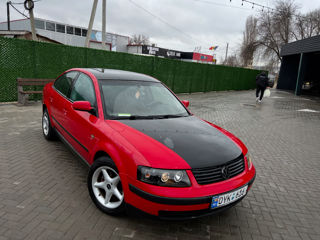 Volkswagen Passat foto 3