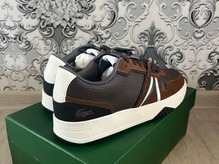 Lacoste foto 0