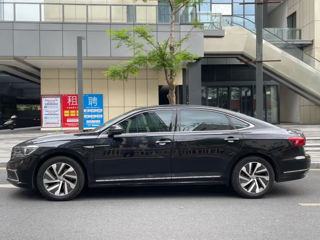 Volkswagen Passat foto 4