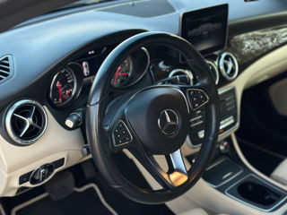 Mercedes CLA foto 11