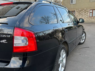 Skoda Octavia foto 8