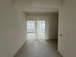 Apartament cu 3 camere, 83 m², Buiucani, Chișinău foto 8
