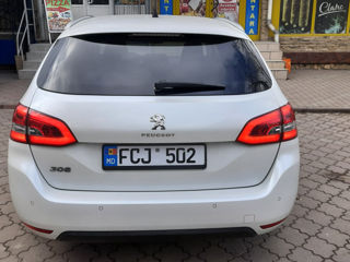 Peugeot 308 foto 7