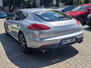 Porsche Panamera foto 3