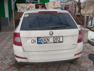 Skoda Octavia foto 2