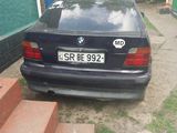 BMW 3 Series foto 5