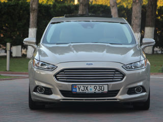 Ford Fusion foto 3