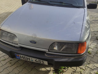 Ford Sierra foto 2