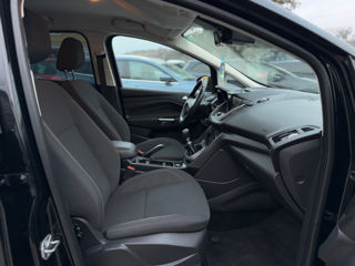 Ford C-Max foto 17