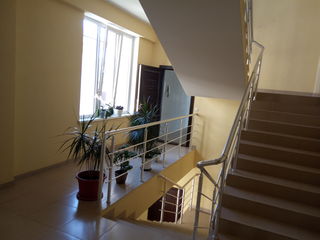 Apartament cu 4 camere, 139 m², Telecentru, Chișinău foto 5