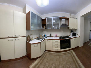 Apartament cu 3 camere, 77 m², Ciocana, Chișinău foto 17
