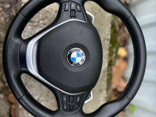 Руль BMW F30 foto 1