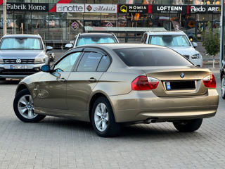 BMW 3 Series foto 3