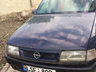 Opel Vectra foto 1