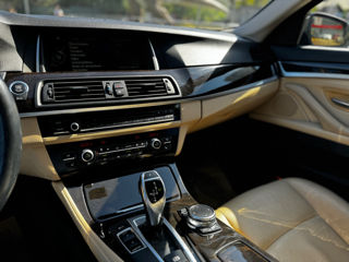 BMW 5 Series foto 7