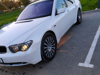 BMW 7 Series foto 4