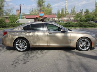 BMW 7 Series foto 4