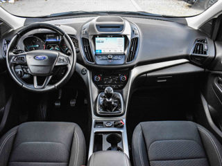 Ford Kuga foto 7