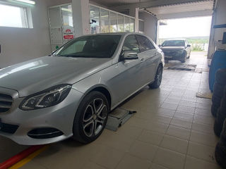 Mercedes E-Class фото 7