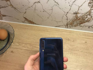Samsung Galaxy A7 (2018) A750 foto 2
