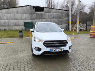 Ford Kuga foto 10