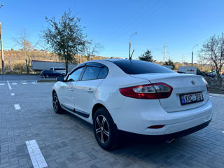 Renault Fluence foto 3